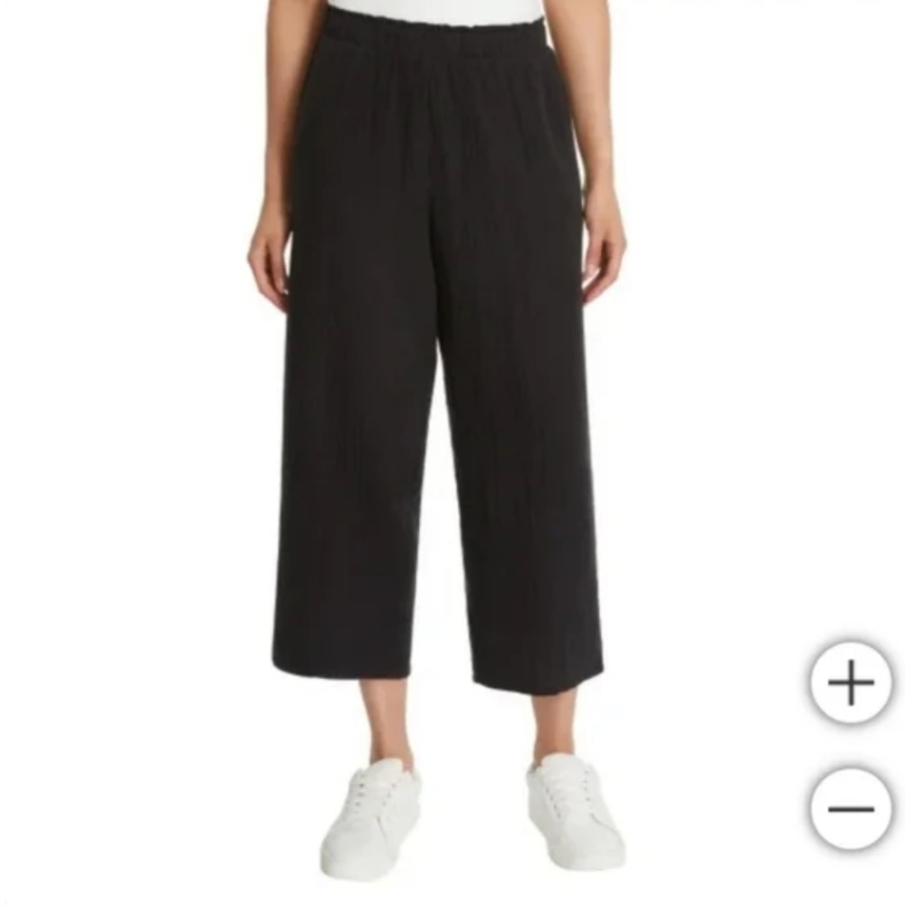 Jessica Simpson crop pants
